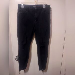 Black Distressed Women's Jeans